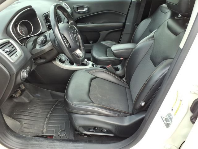 Used 2019 Jeep Compass Latitude w/ Popular Equipment Group AWD/4WD image 17