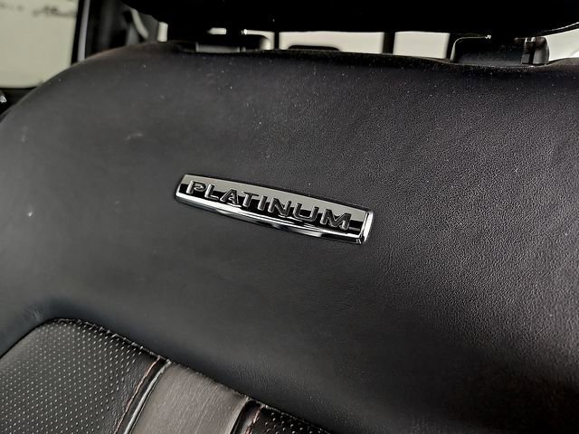 Certified 2021 Ford F250 Platinum w/ FX4 Off-Road Package image 17