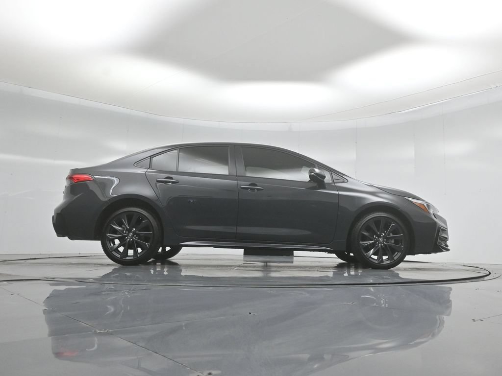 Used 2026 Toyota Corolla SE FWD image 45