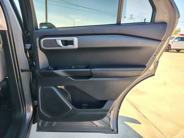 Certified 2021 Ford Explorer 4WD image 15