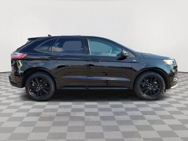 Certified 2024 Ford Edge ST-Line AWD/4WD image 6