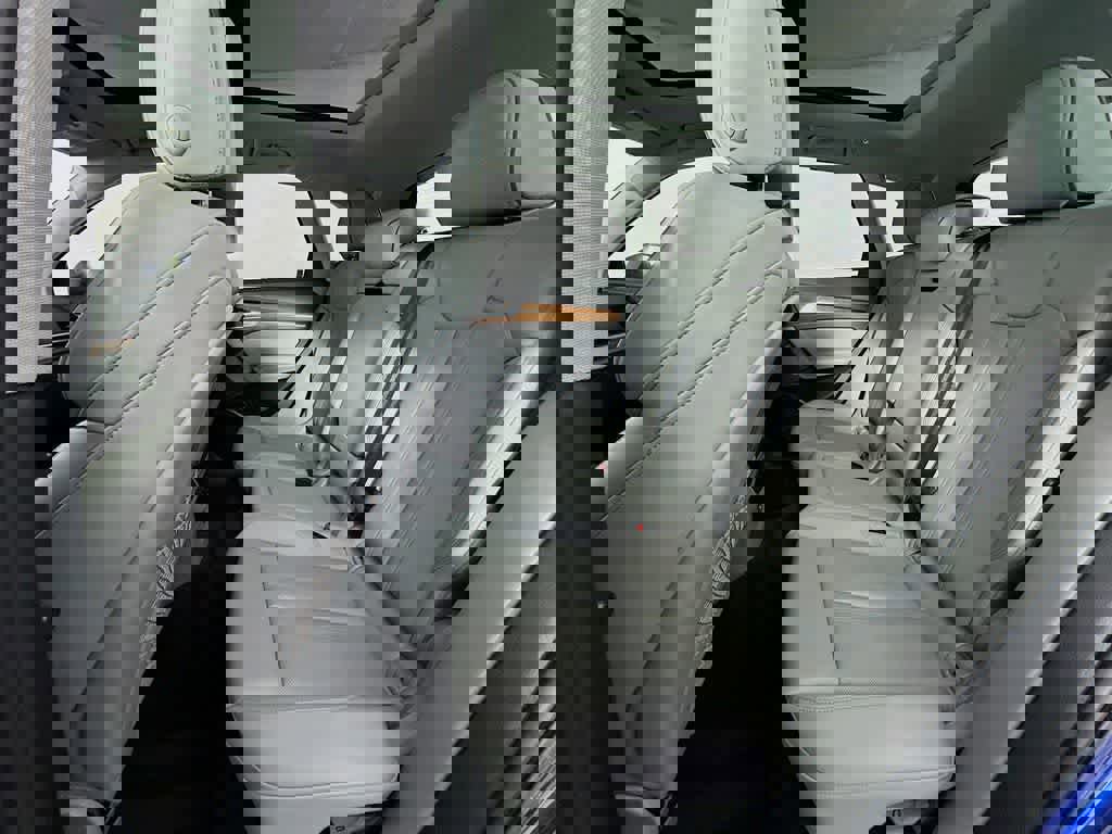 Used 2022 Audi Q5 2.0T Premium Plus image 17