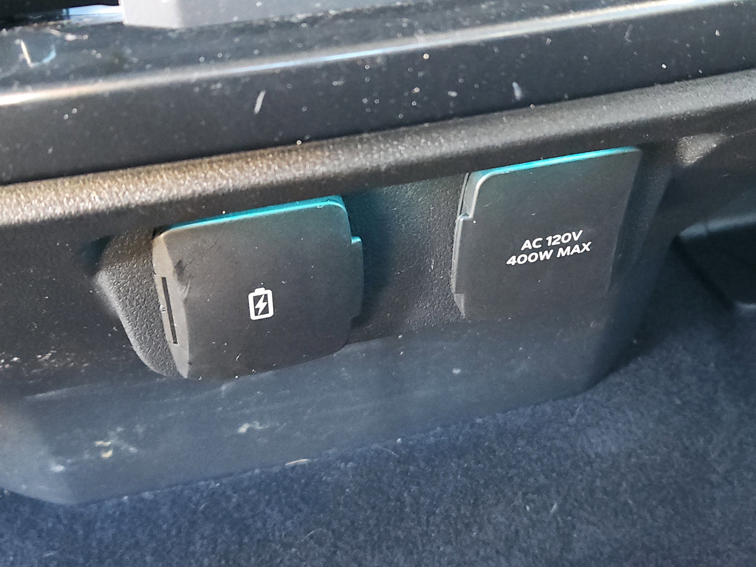 Certified 2023 Ford F150 XLT w/ Equipment Group 302A High image 18