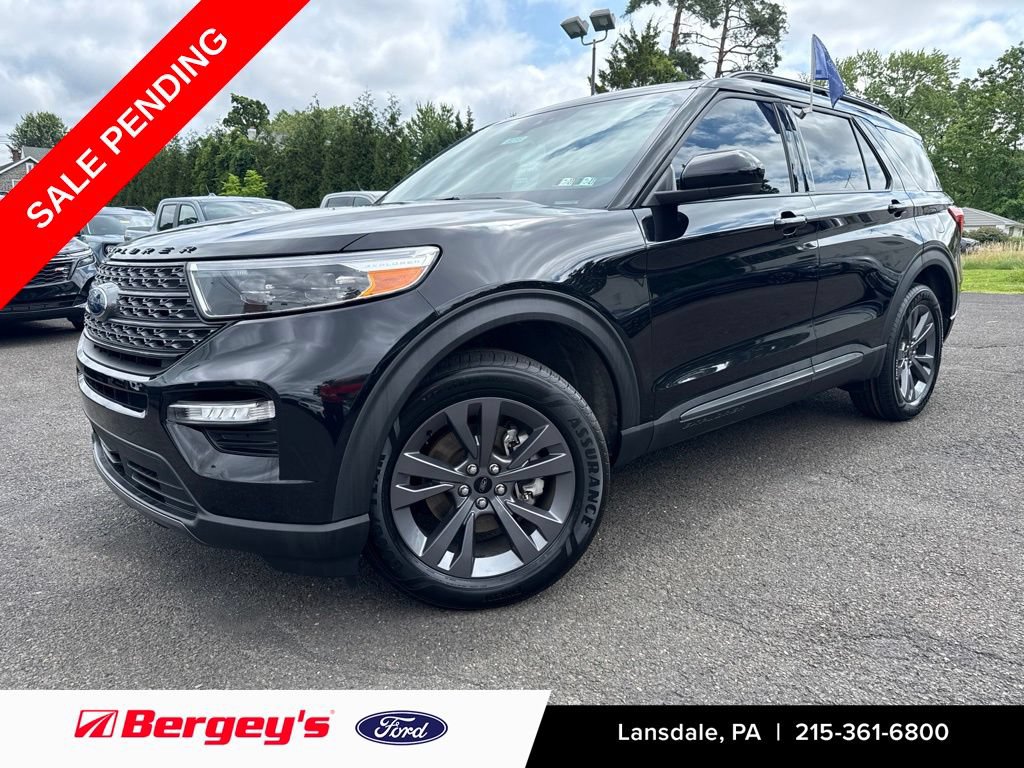 Certified 2023 Ford Explorer XLT w/ Equipment Group 202A