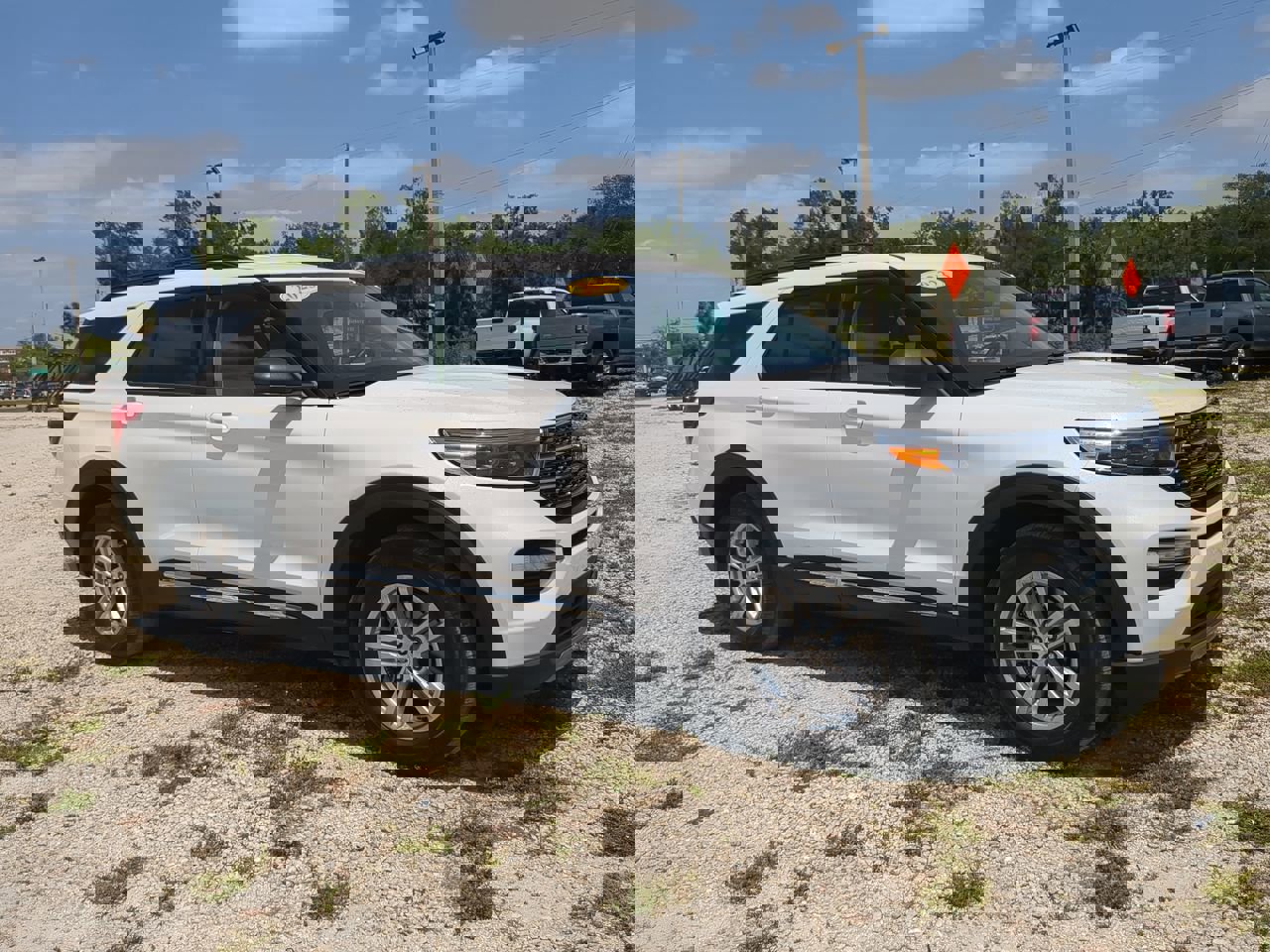 Certified 2023 Ford Explorer XLT w/ Equipment Group 202A image 8