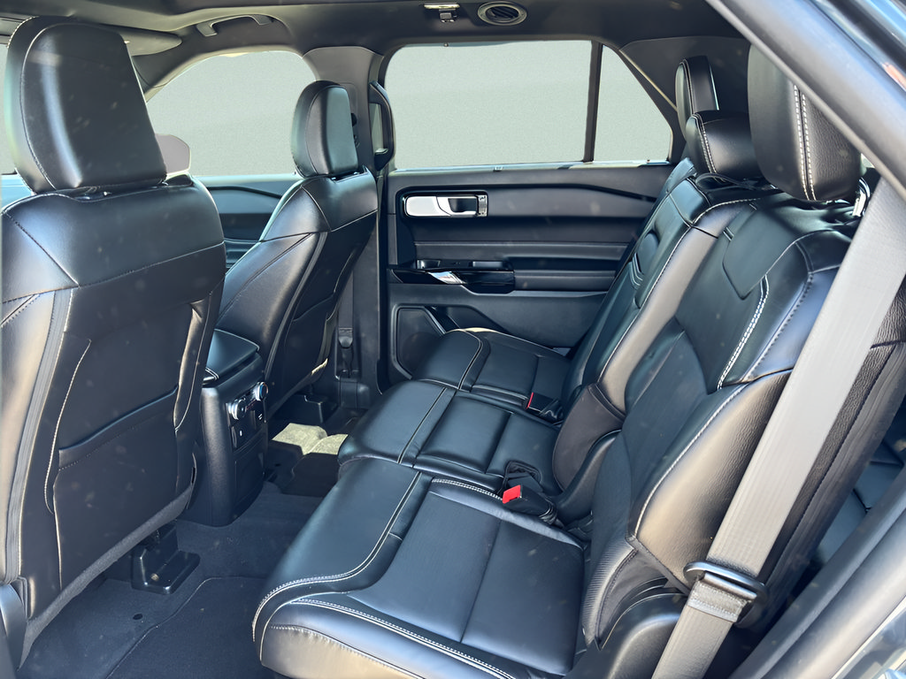 Certified 2022 Ford Explorer ST w/ Equipment Group 401A AWD/4WD image 5
