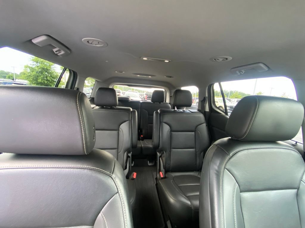 Used 2022 GMC Acadia SLT w/ Elevation Edition FWD image 28