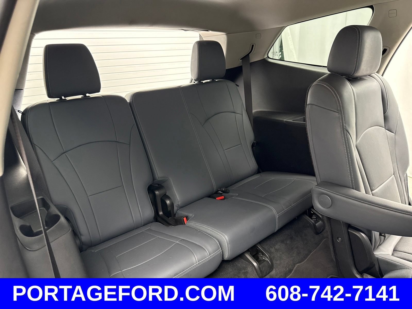 Used 2021 Buick Enclave Essence FWD image 36