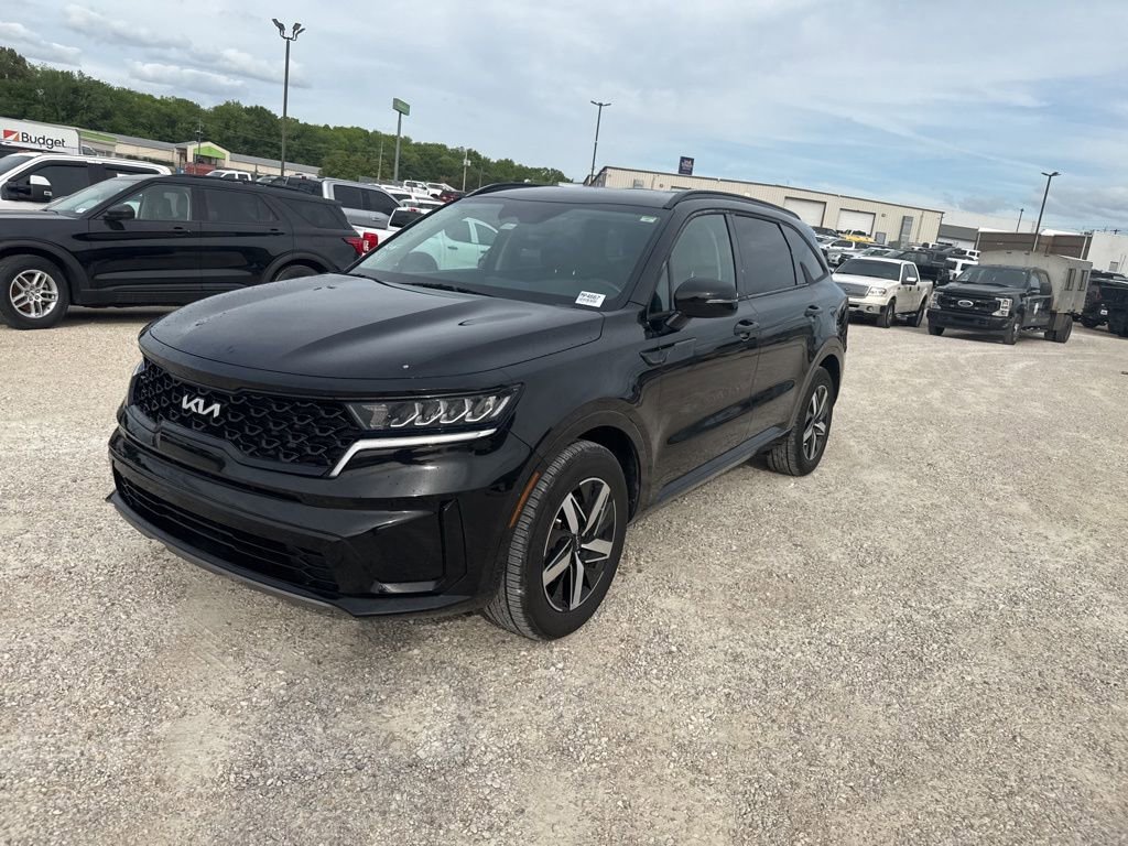 Used 2022 Kia Sorento S FWD image 5