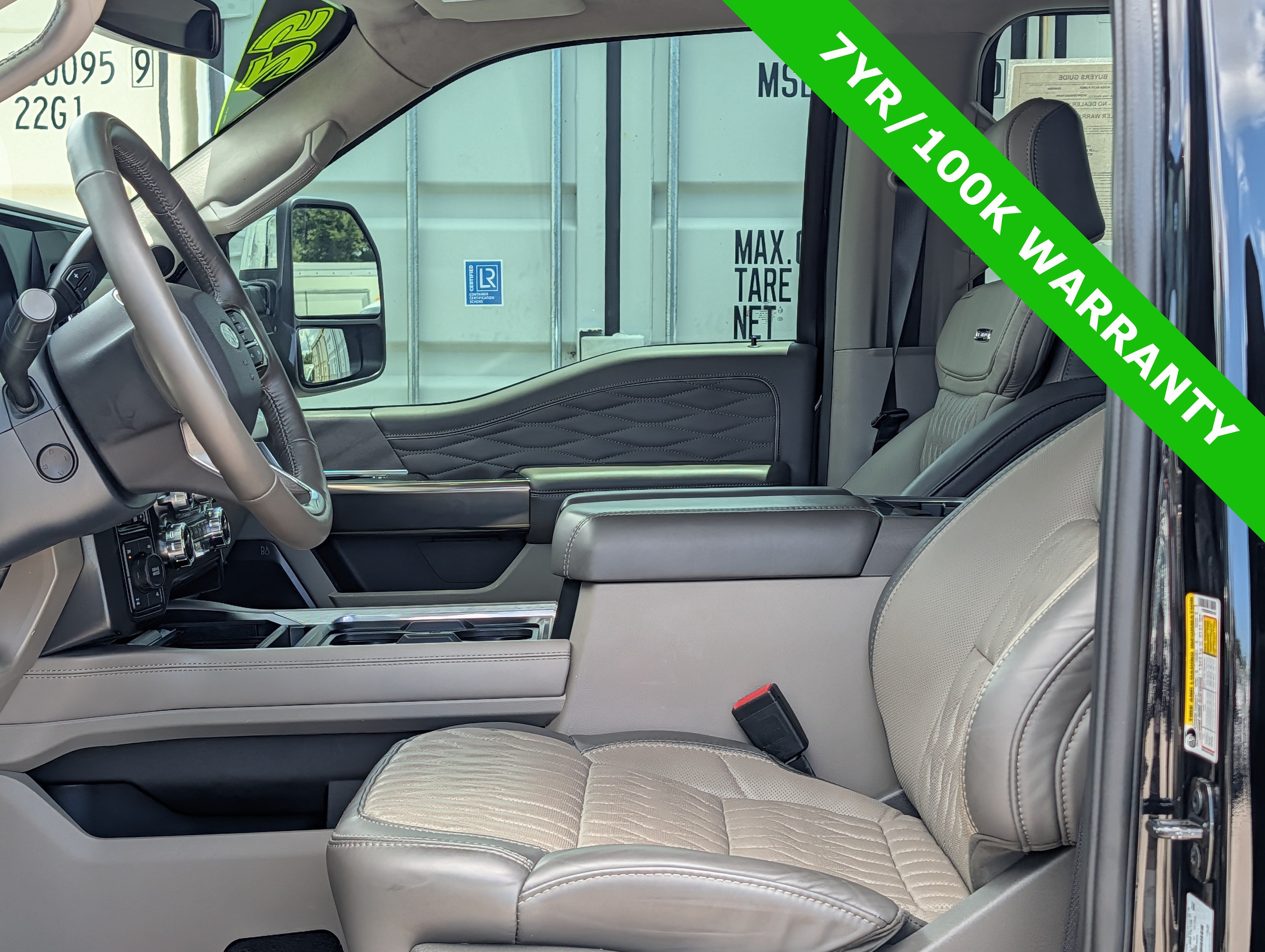 Certified 2025 Ford F250 Platinum w/ Platinum Plus Package AWD/4WD image 23
