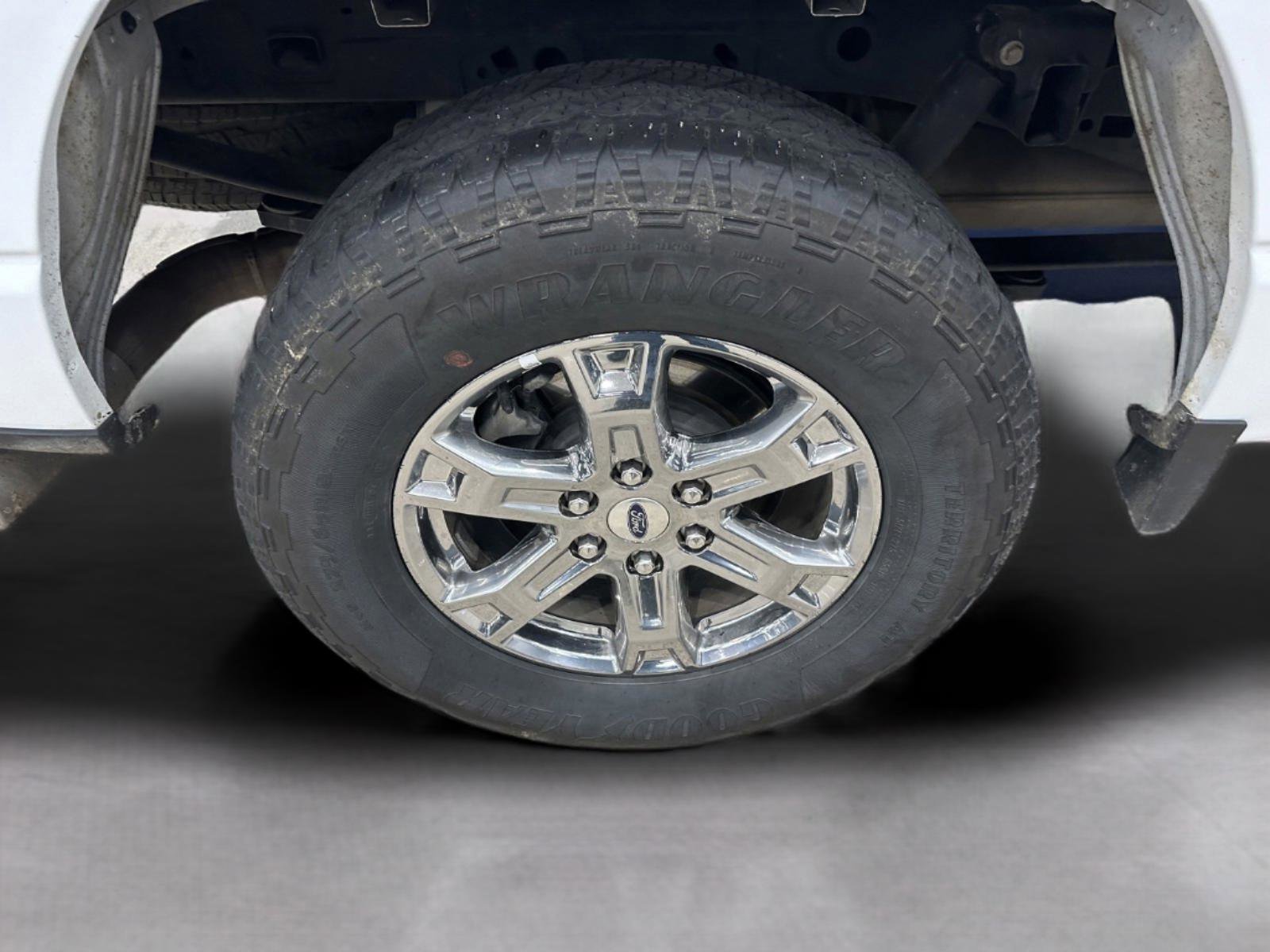 Certified 2023 Ford F150 Lariat w/ Trailer Tow Package image 13