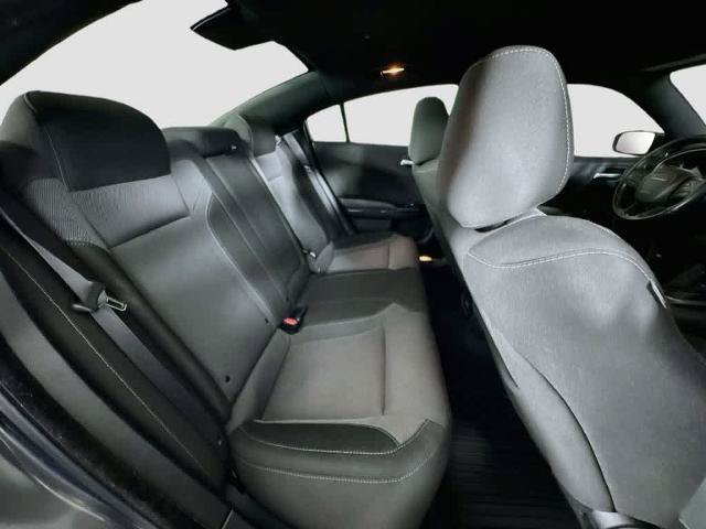 Used 2022 Dodge Charger SXT w/ Blacktop Package AWD/4WD image 31