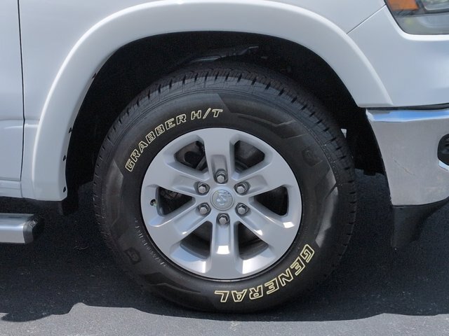 Used 2021 RAM 1500 Laramie AWD/4WD image 11