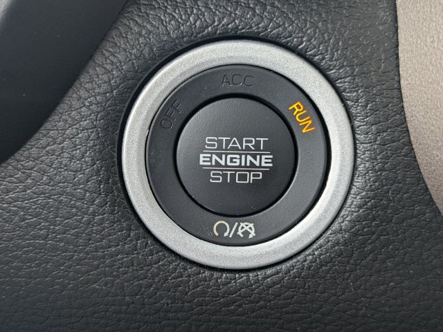 Used 2022 RAM 1500 Laramie AWD/4WD image 29