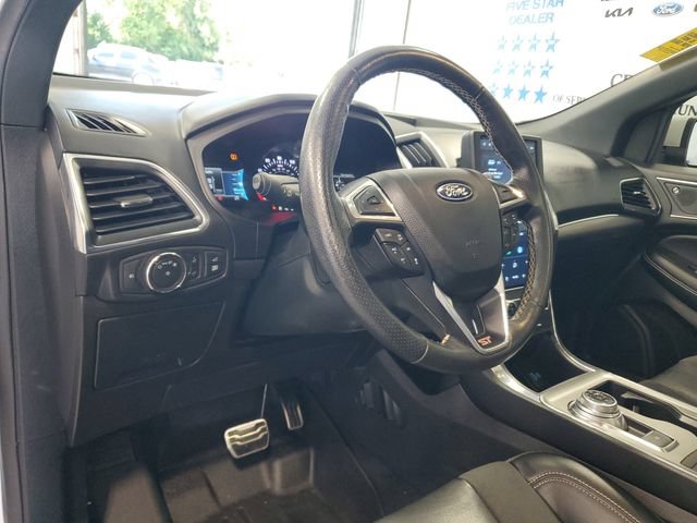 Certified 2022 Ford Edge ST w/ Equipment Group 401A AWD/4WD image 17