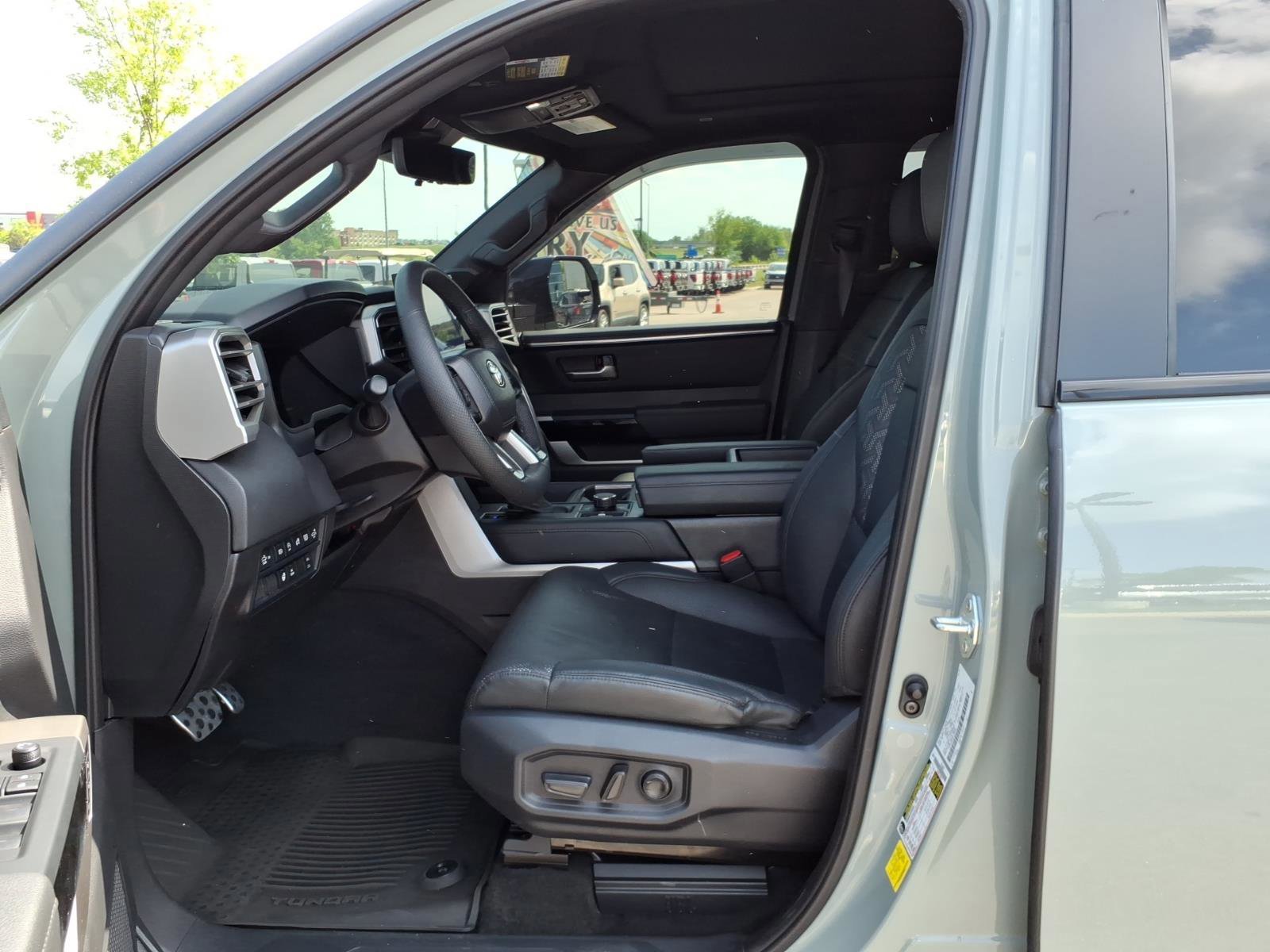 Used 2025 Toyota Tundra Limited w/ TRD Off-Road Package AWD/4WD image 12