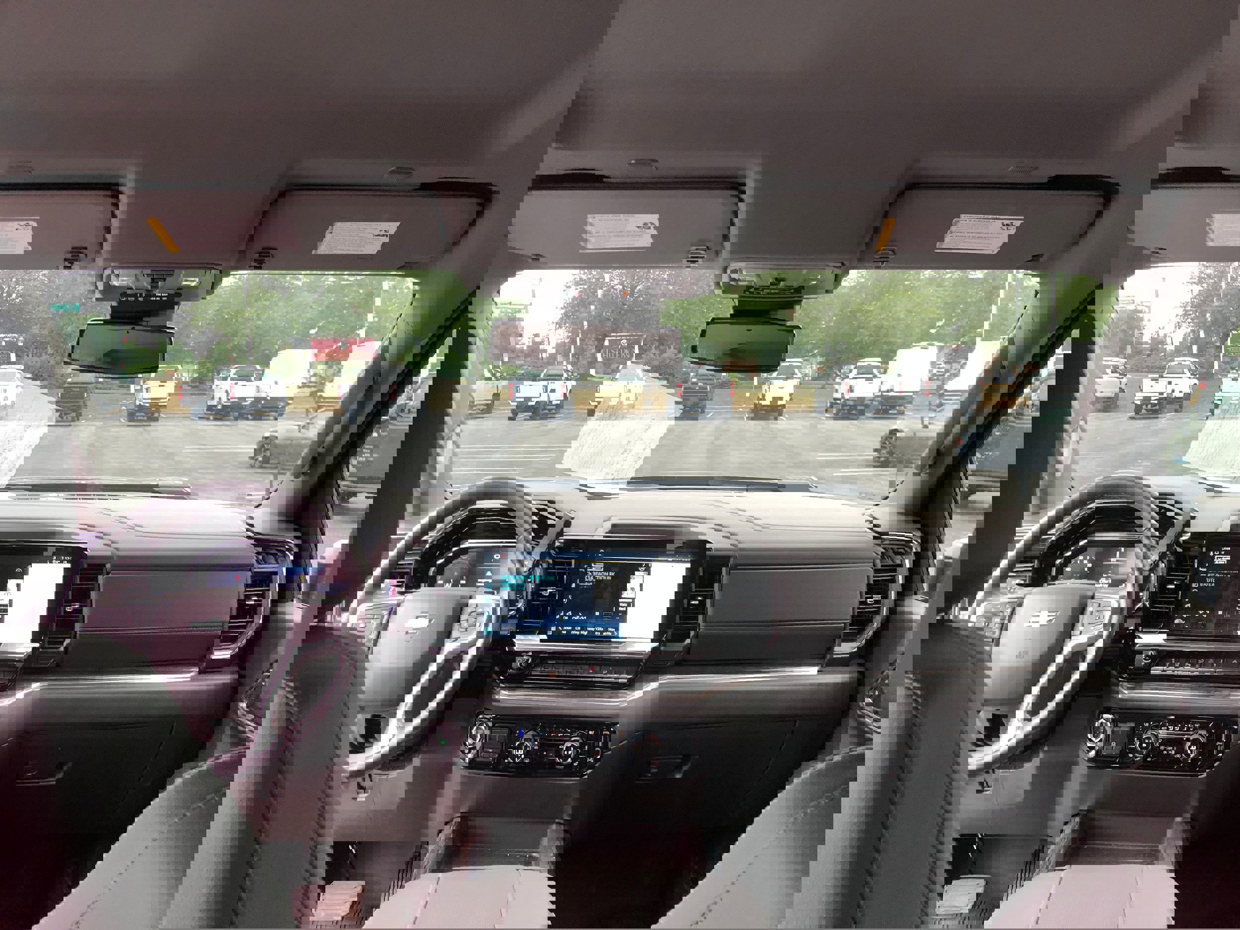 Used 2025 Chevrolet Silverado 3500 LTZ image 10