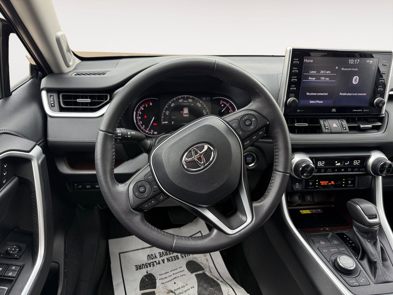 Used 2022 Toyota RAV4 Limited image 12