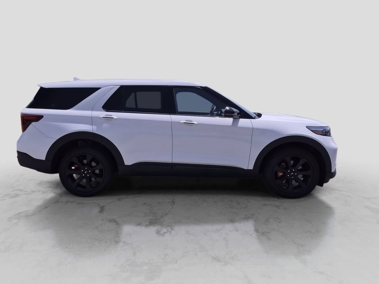 Certified 2022 Ford Explorer ST w/ Equipment Group 401A AWD/4WD image 9