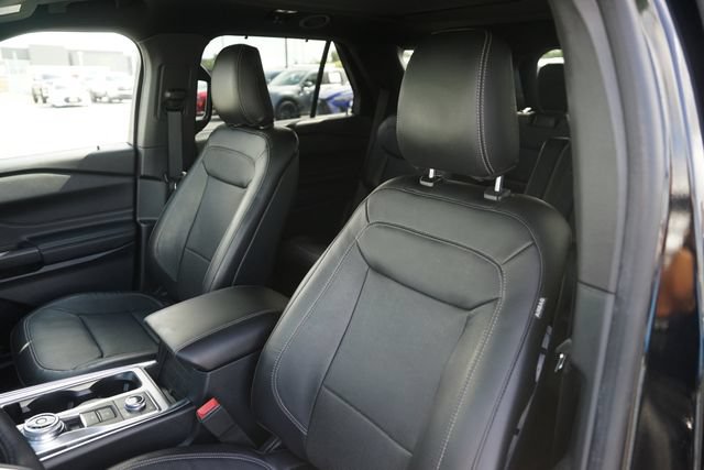 Certified 2020 Ford Explorer Limited w/ Class III Trailer Tow Package AWD/4WD image 10