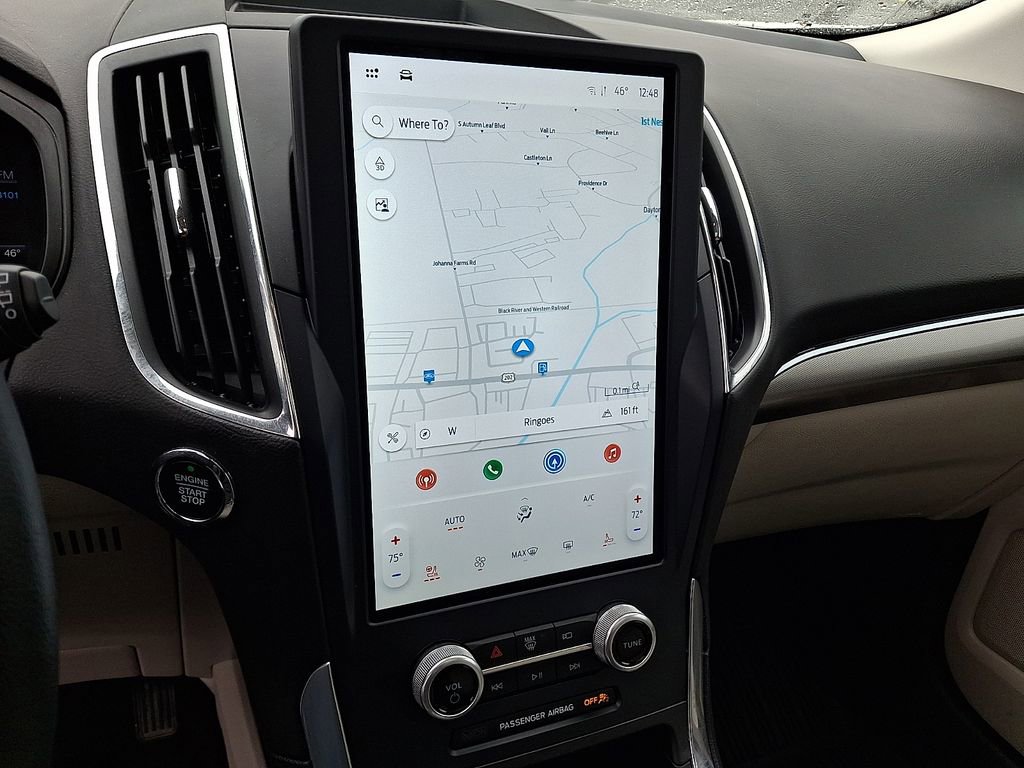 Certified 2023 Ford Edge Titanium w/ Equipment Group 301A image 3