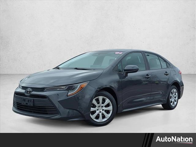 Used 2024 Toyota Corolla LE image 8