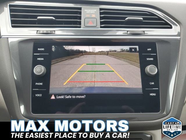 Used 2023 Volkswagen Tiguan SE image 20