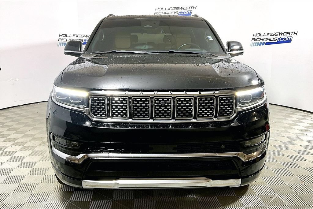 Used 2022 Jeep Grand Wagoneer Series III AWD/4WD image 2