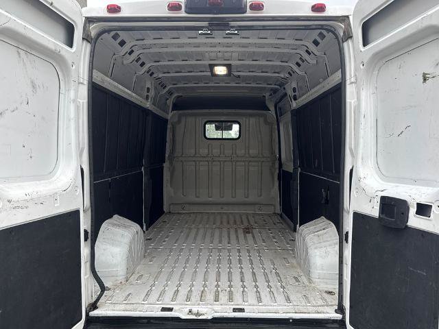 Used 2024 RAM ProMaster 2500 w/ Convenience Group FWD image 6