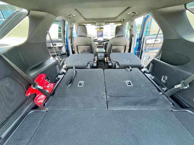 Certified 2022 Ford Explorer ST-Line w/ Class IV Trailer Tow Package image 36