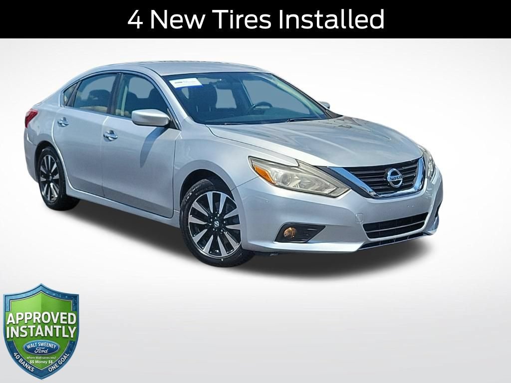 Used 2018 Nissan Altima 2.5 SV FWD video 1