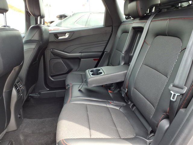 Certified 2024 Ford Escape ST-Line w/ Tech Pack #1 AWD/4WD image 6
