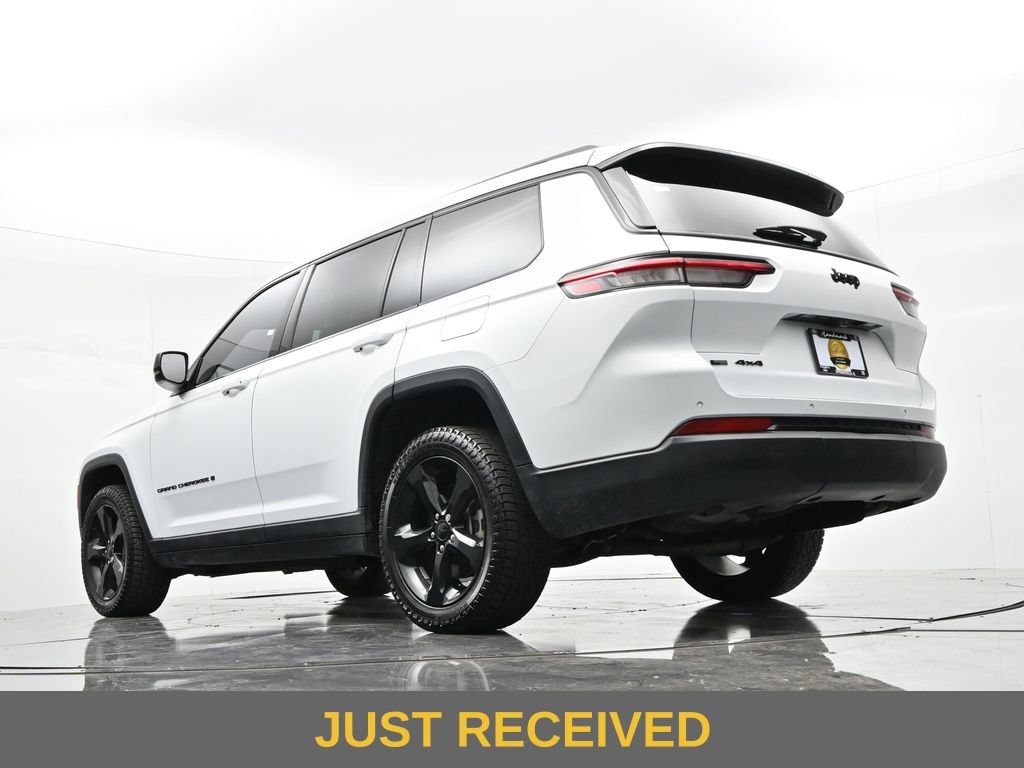 Used 2023 Jeep Grand Cherokee L Laredo AWD/4WD image 28