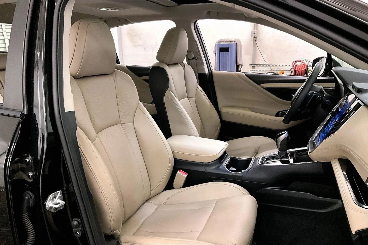 Used 2024 Subaru Legacy Limited image 7