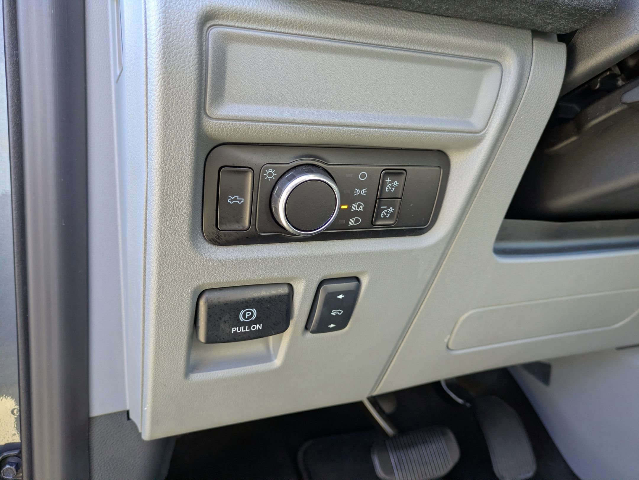 Certified 2025 Ford F150 Lightning Flash image 19