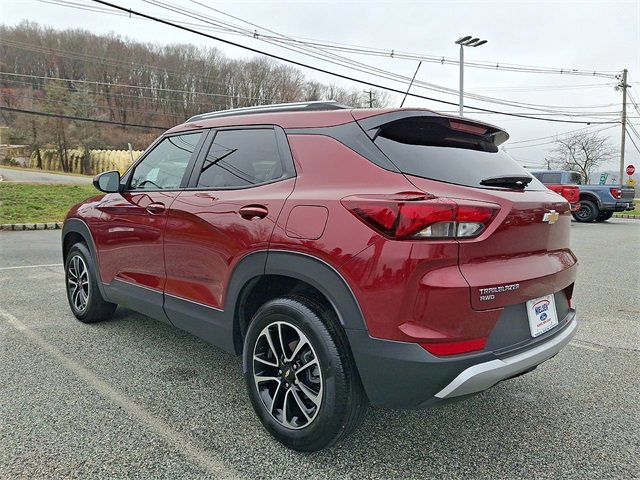 Used 2024 Chevrolet TrailBlazer LT image 4