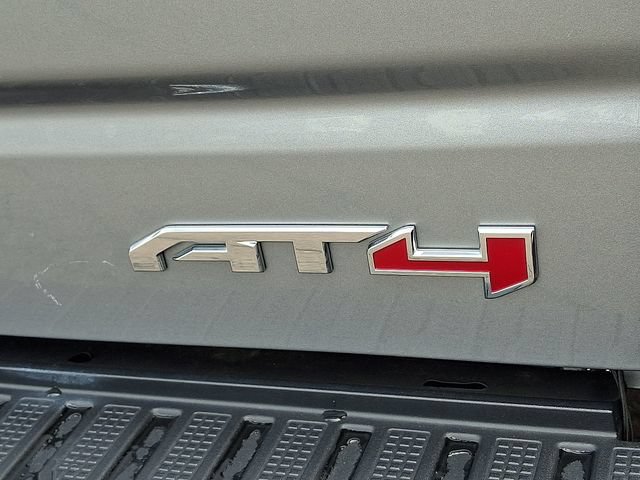 Used 2023 GMC Sierra 1500 AT4 w/ Technology Package AWD/4WD image 30