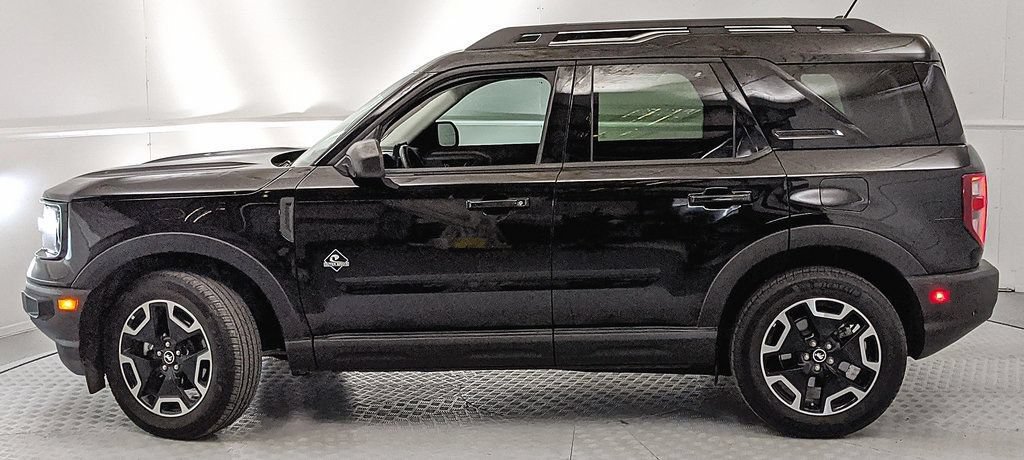 Certified 2024 Ford Bronco Sport Outer Banks w/ Tech Package AWD/4WD image 5