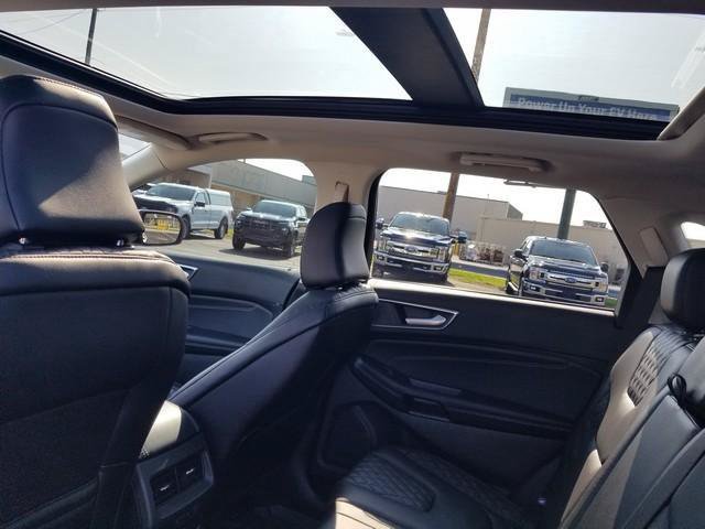 Certified 2024 Ford Edge Titanium w/ Equipment Group 301A AWD/4WD image 18