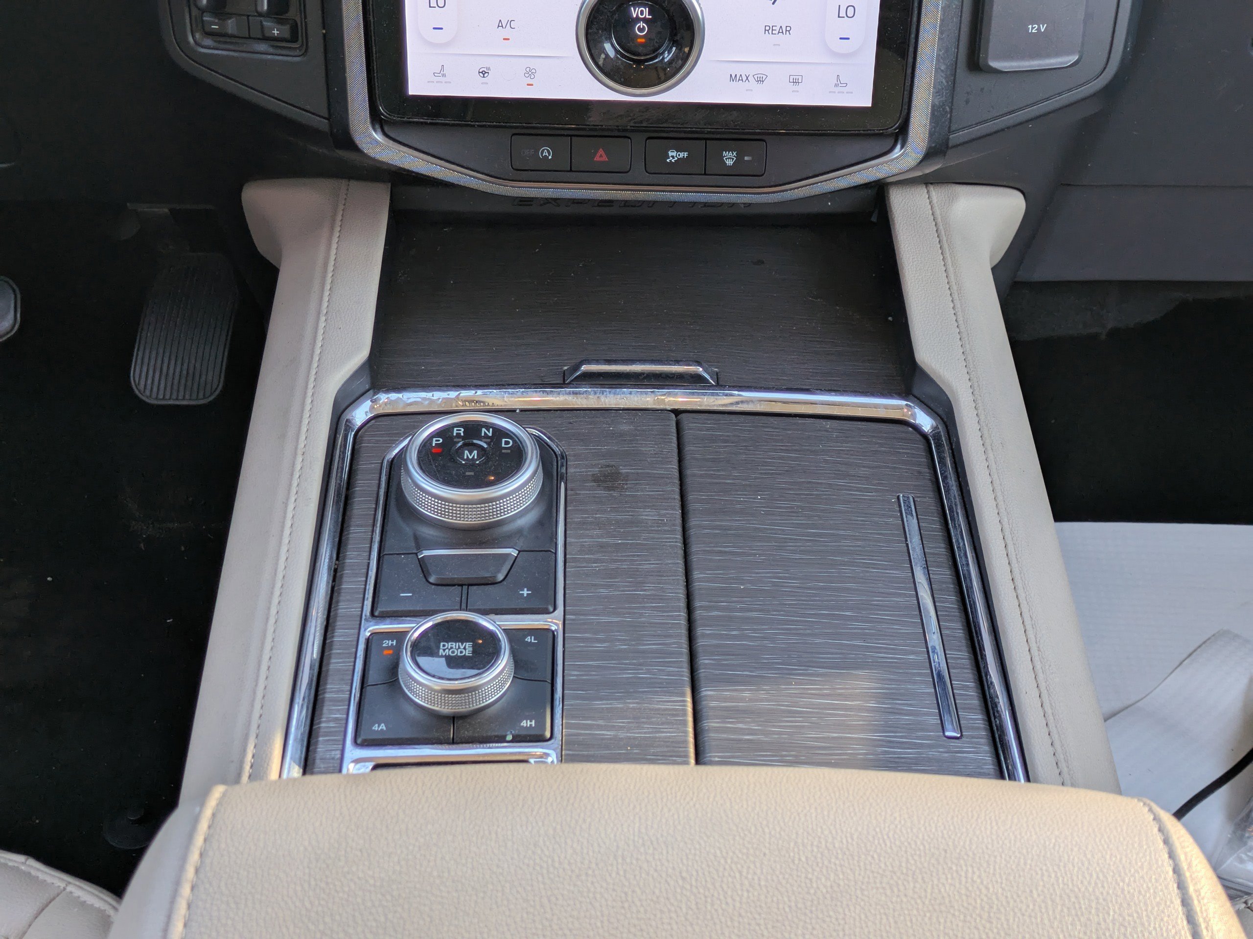 Certified 2023 Ford Expedition Max Limited image 18