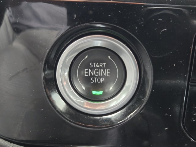 Used 2024 GMC Sierra 1500 Elevation w/ LPO, Elevation Black Package AWD/4WD image 20