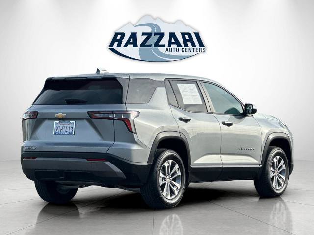 Used 2025 Chevrolet Equinox LT image 3