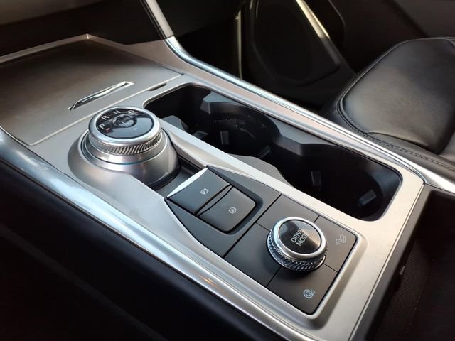 Certified 2022 Ford Explorer XLT w/ Equipment Group 202A image 31