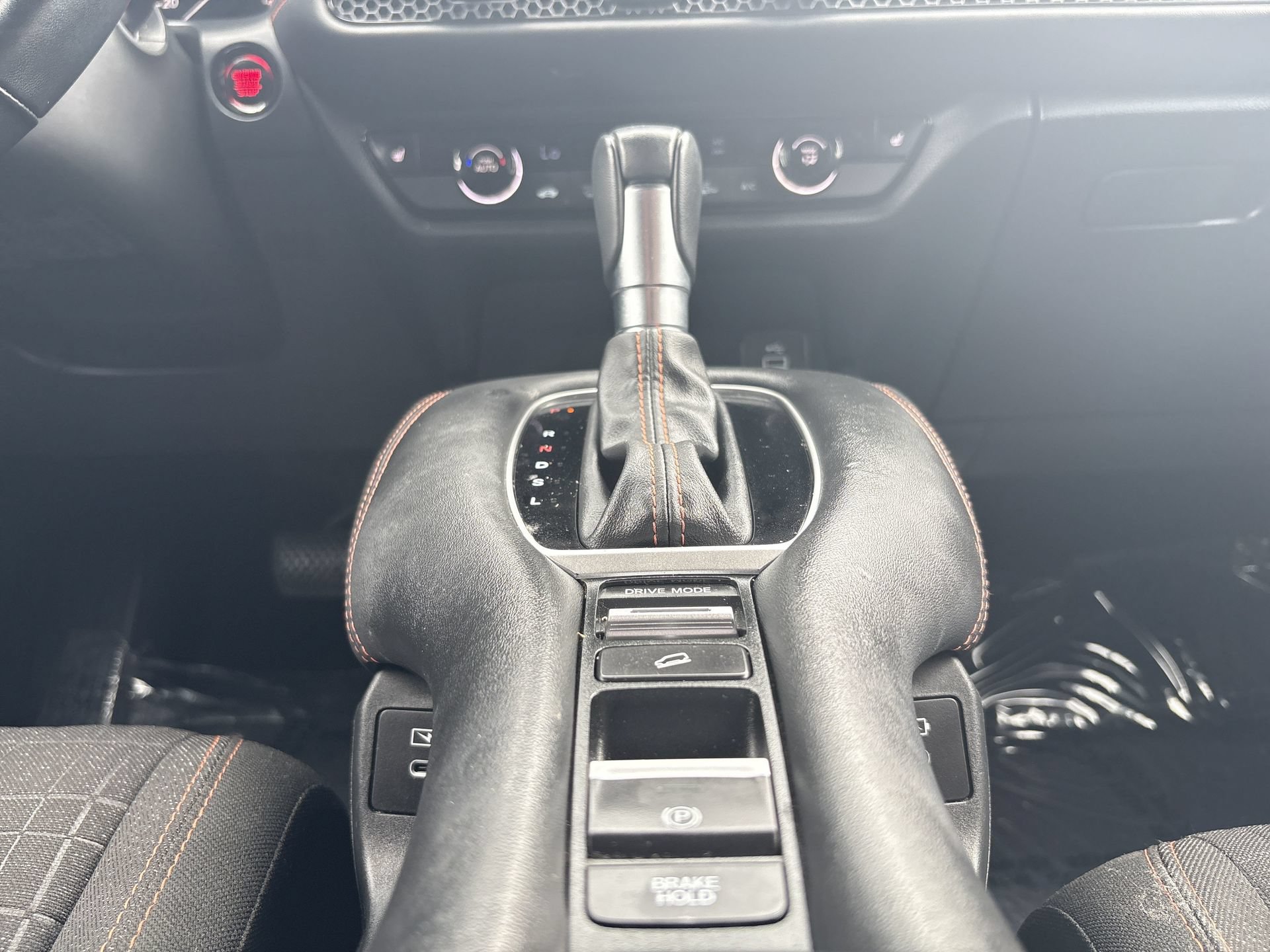 Used 2025 Honda HR-V Sport image 3