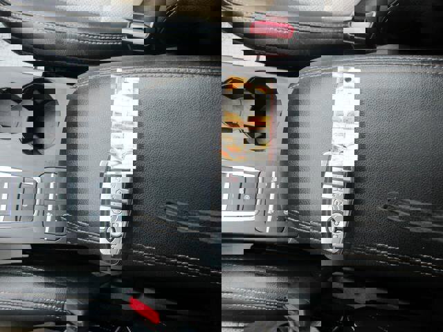 Certified 2022 Ford Escape Titanium w/ Titanium Elite Package image 17