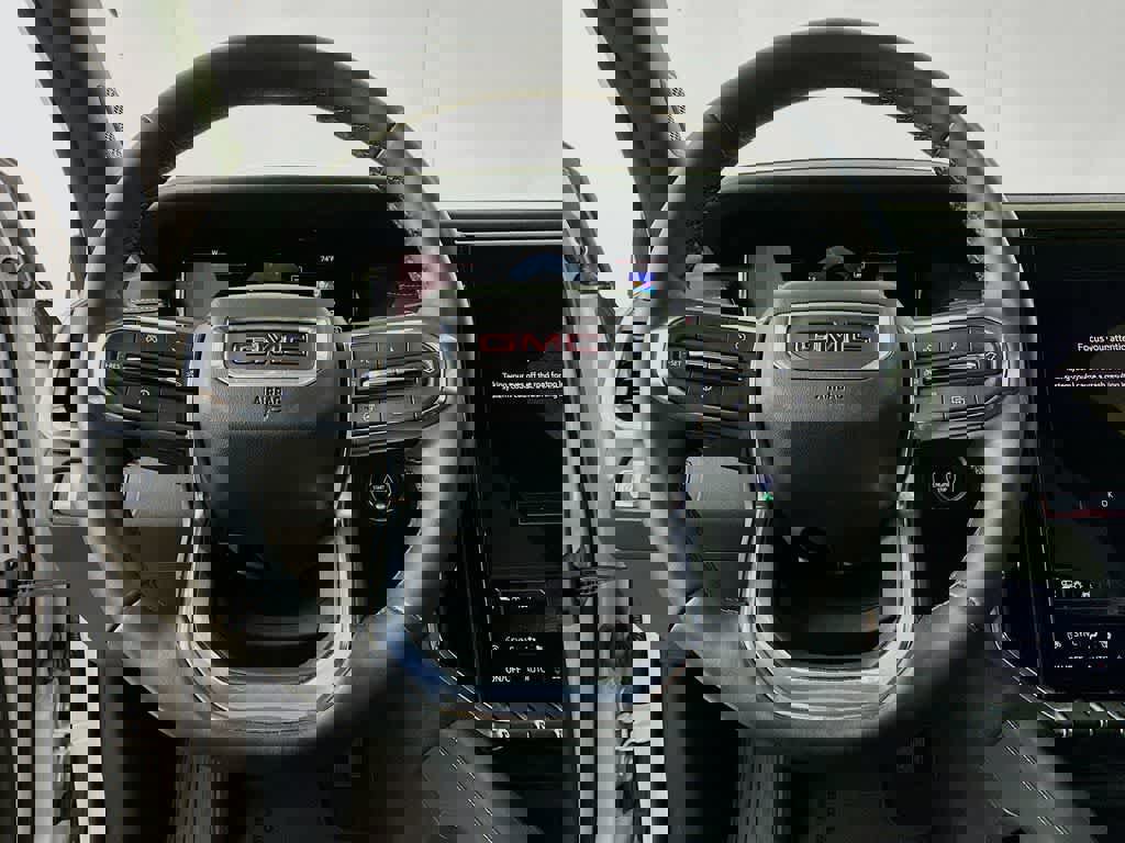 Used 2025 GMC Acadia Elevation image 19