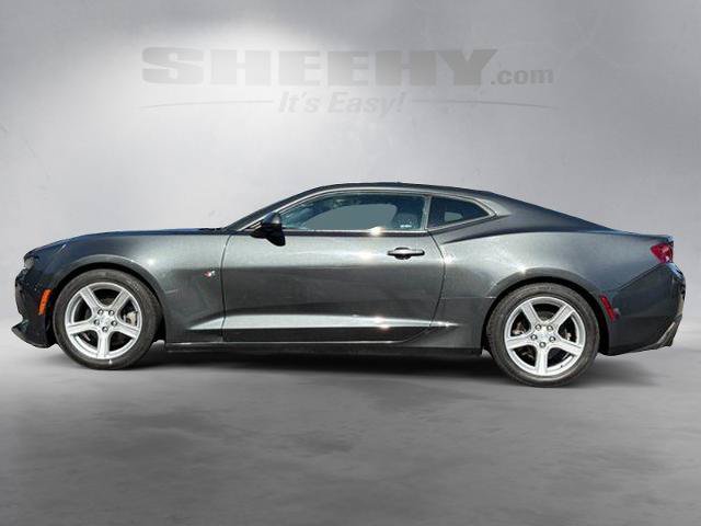 Used 2018 Chevrolet Camaro LT RWD image 14