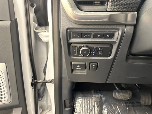 Certified 2022 Ford F150 Raptor w/ Equipment Group 801A High image 35