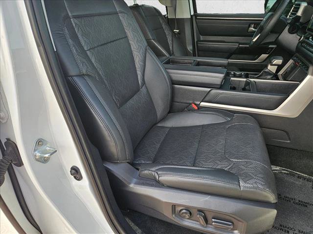 Used 2024 Toyota Tundra Limited AWD/4WD image 21