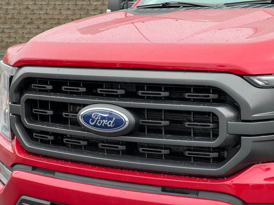 Certified 2022 Ford F150 XLT w/ Equipment Group 302A High AWD/4WD image 44